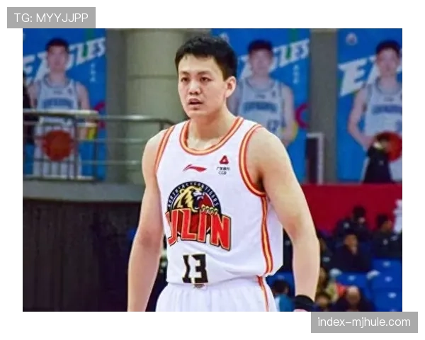 辽宁锋线迎来新面孔 姜宇星加盟补强三号位深度